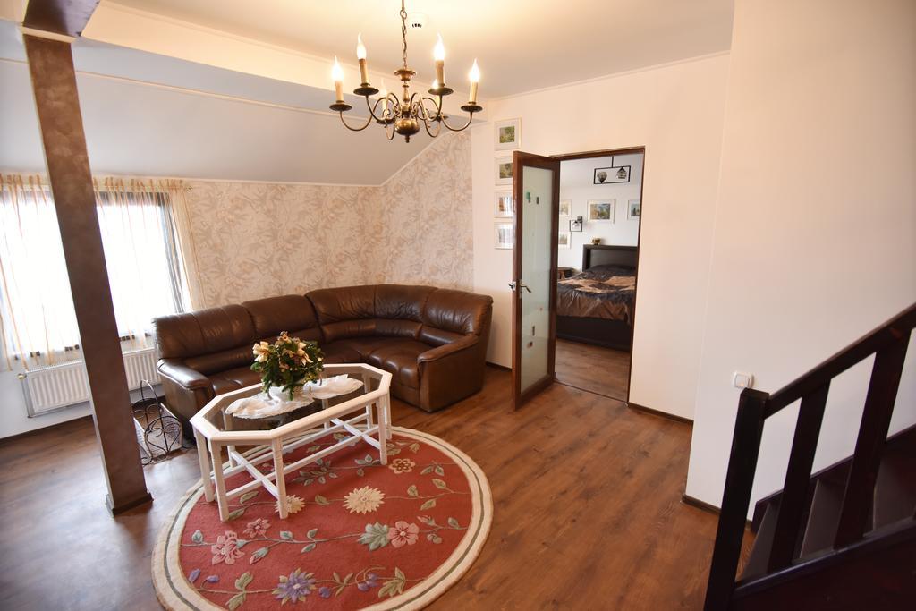 Pensiunea Casa Elena Agnita Quarto foto